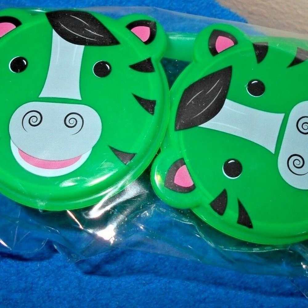 ANIMAL SNACK CONTAINERS NIP SET OF 2 1 SPOON DARK